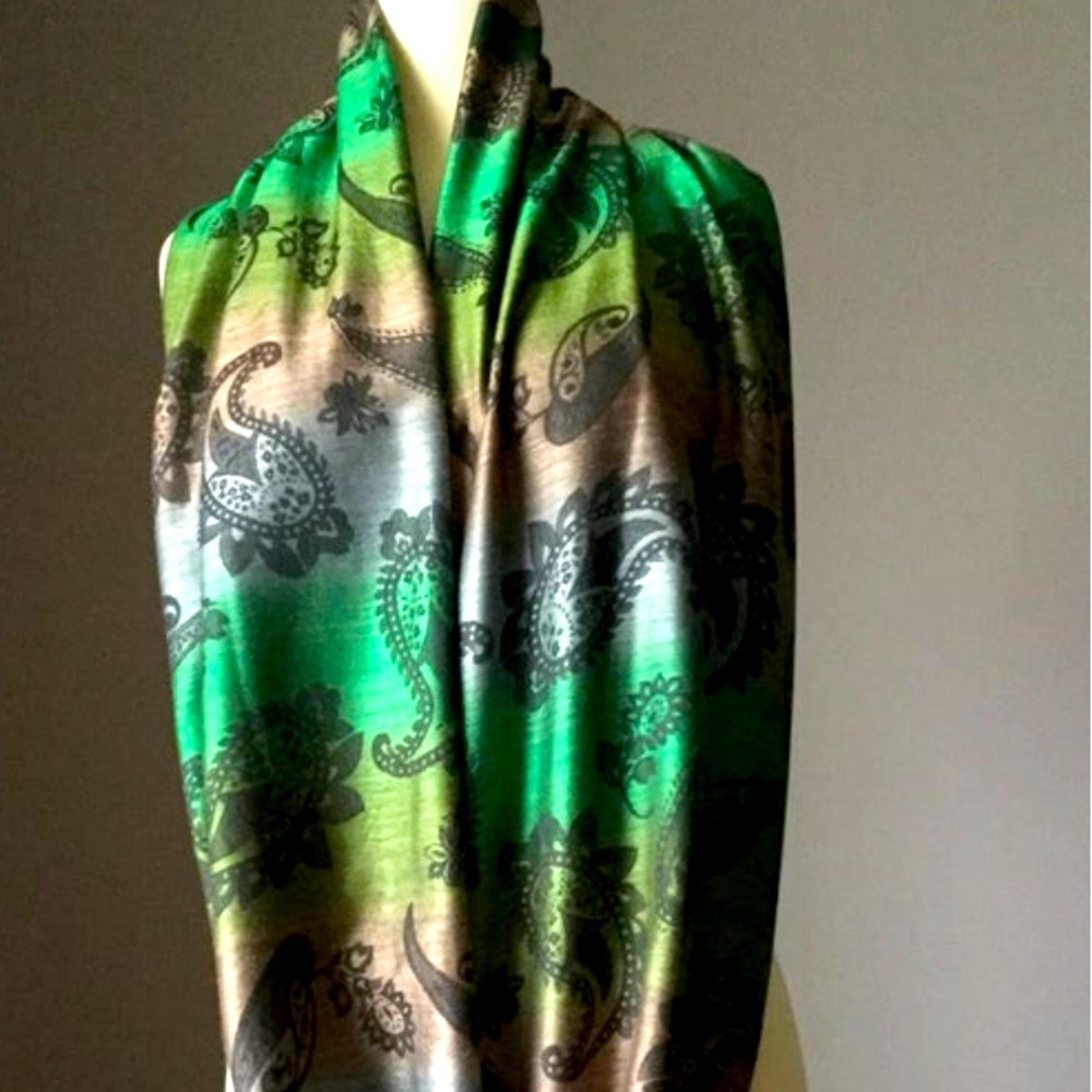 MWOT GREEN MULTI SCARF/SHAWL